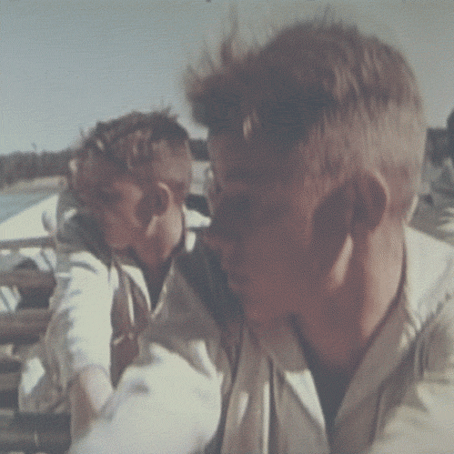 tumblr_mebpn3ITkL1qg39ewo1_500-12052012