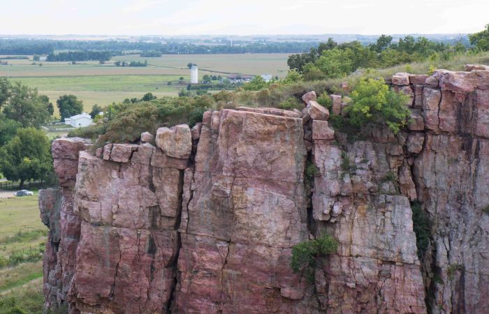 Sioux quartzite cliff 100 feet above an ancient quarry.