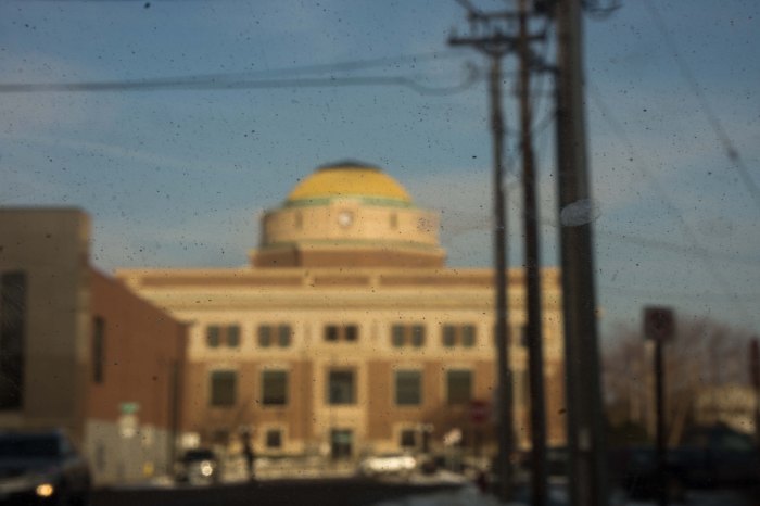 Fie on the dirty windscreen.