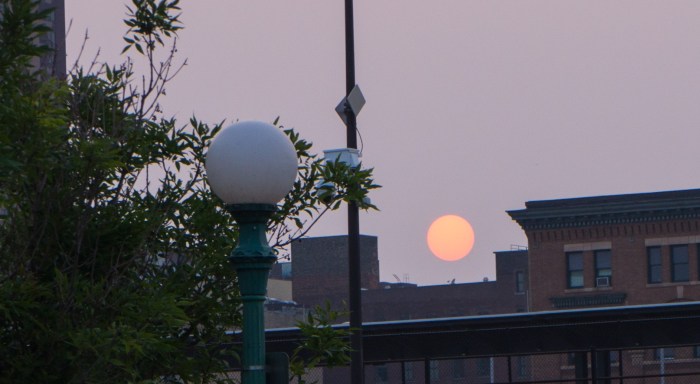 The sun, ladies and gentlemen.